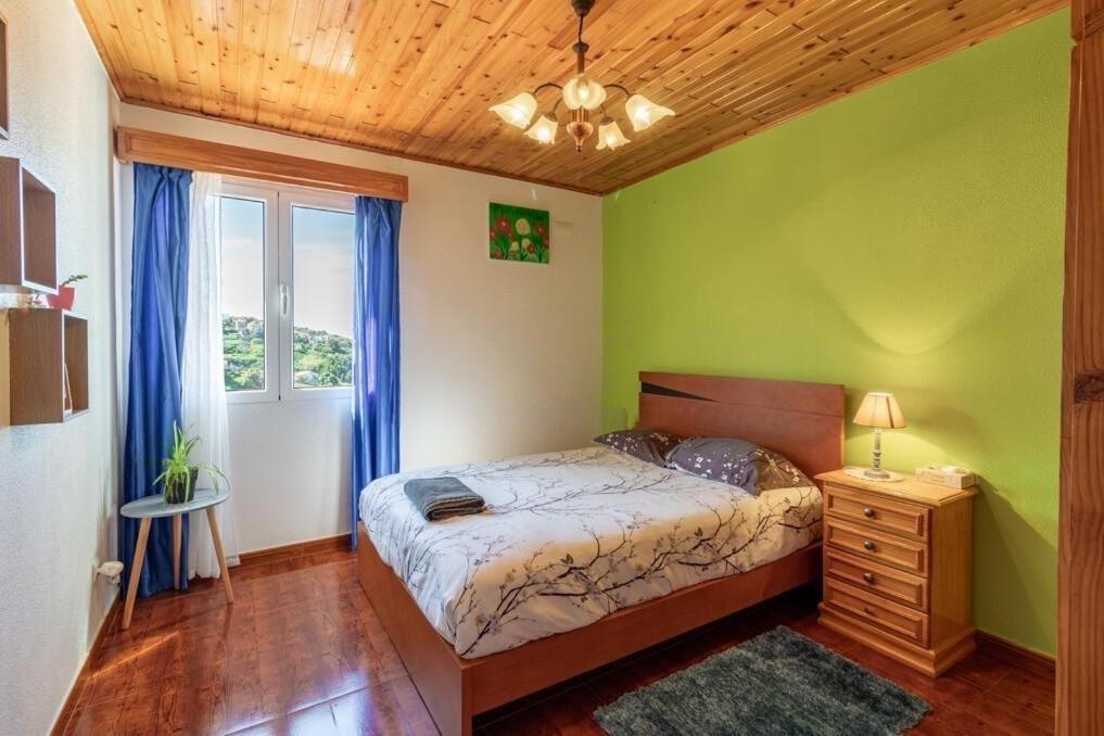Casa Central - Peceful Mountain Retreat In Calheta Ribeira do Raposo Eksteriør billede