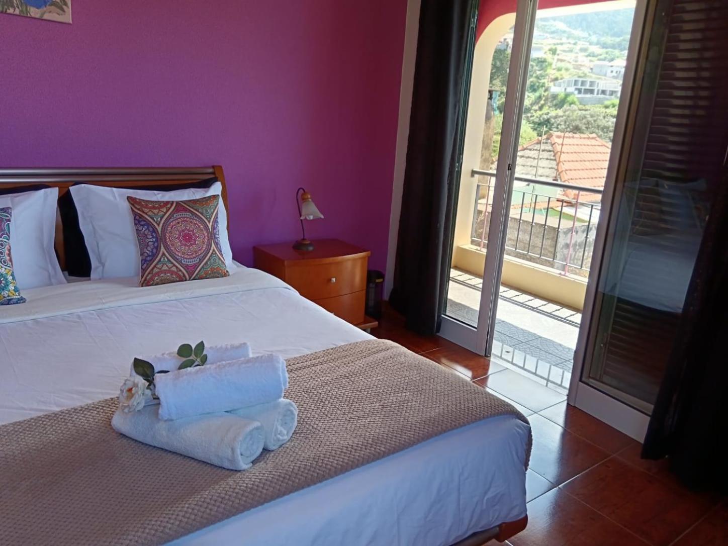 Casa Central - Peceful Mountain Retreat In Calheta Ribeira do Raposo Eksteriør billede